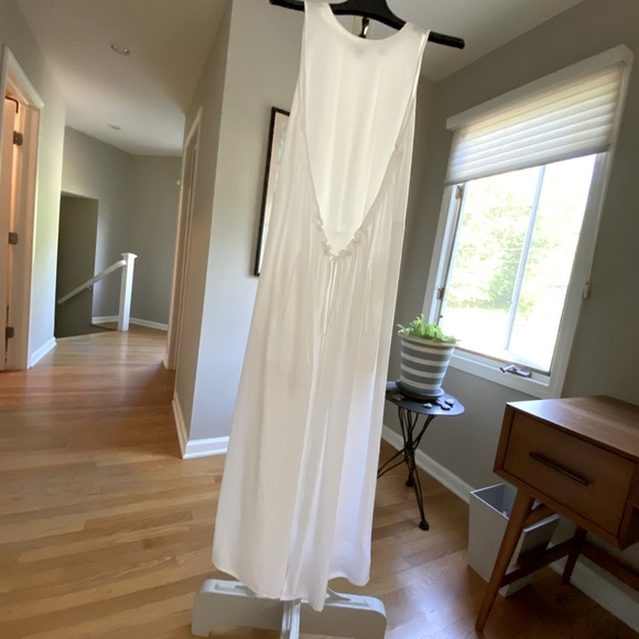 Vince Dresses & Skirts - VINCE PHOENICIAN GODDESS STYLE MAXI